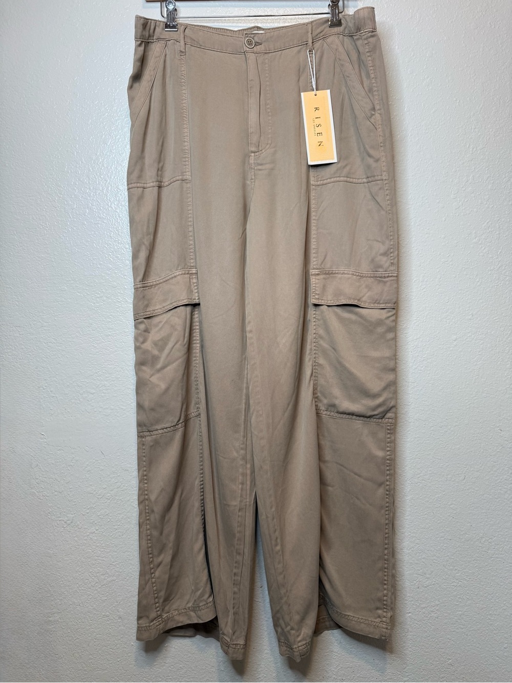 Risen Jeans Los Angeles The Carly Cargo Pants Taupe Wide Leg Size 2XL 90s Grunge